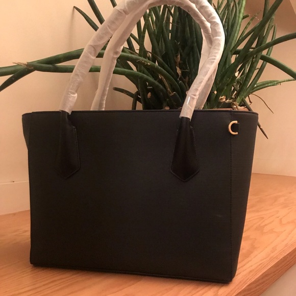 For working women! Functional black bag w/ straps - Picture 2 of 6